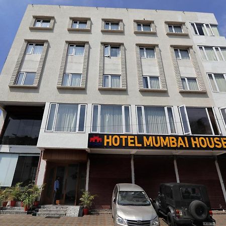 Hotel Mumbai House Express Udaipur Buitenkant foto
