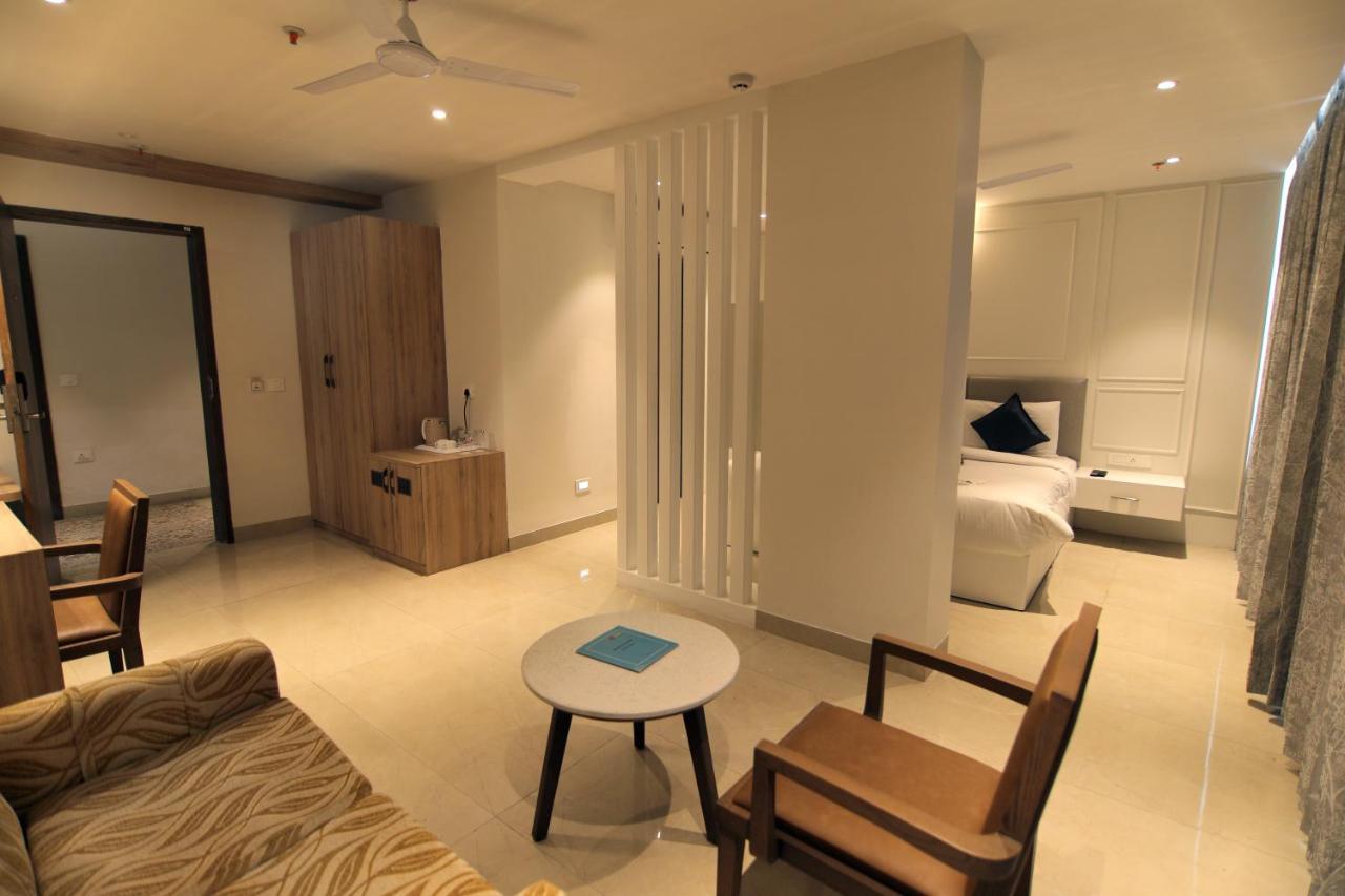 Hotel Mumbai House Express Udaipur Buitenkant foto
