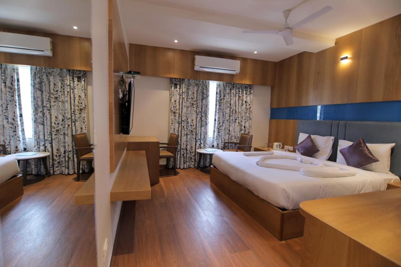 Hotel Mumbai House Express Udaipur Buitenkant foto
