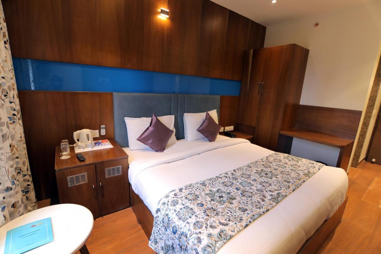 Hotel Mumbai House Express Udaipur Buitenkant foto